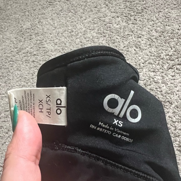 Alo black intrigue bra size XS - Picture 3 of 3